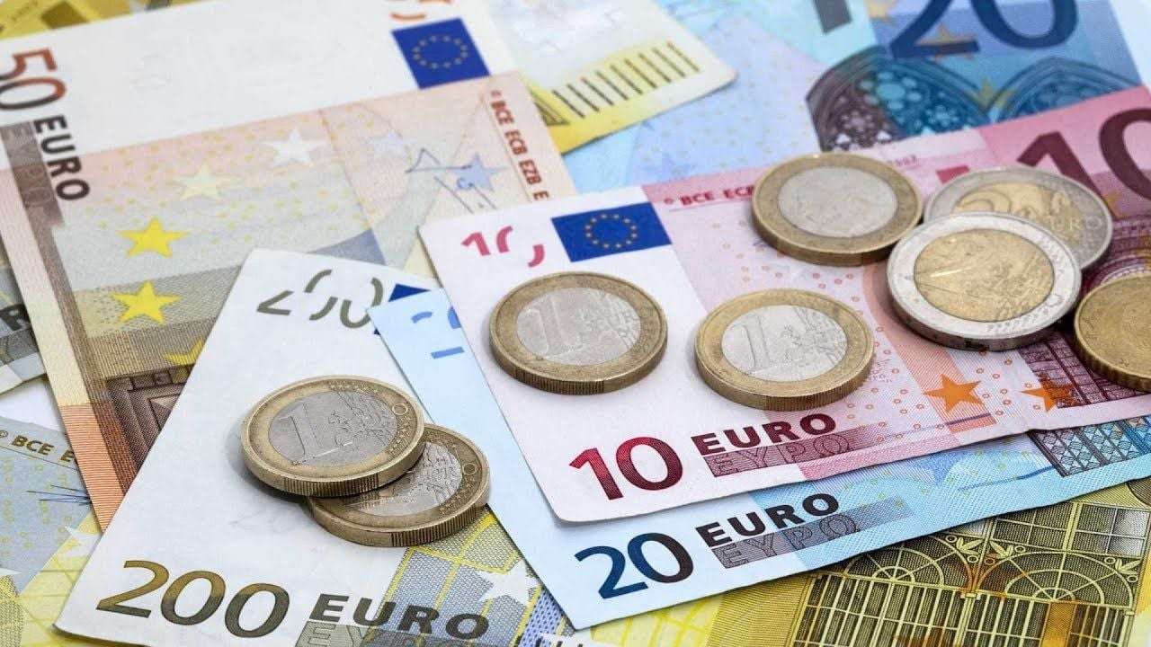 سعر اليورو مقابل الجنيه المصري في البنوك بتعاملات الأربعاء 8 يوليو 2026