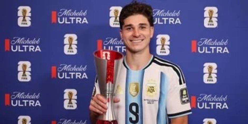 كأس العالم 2026.. جوليان ألفاريز يحصد جائزة رجل مباراة الأرجنتين وسويسرا