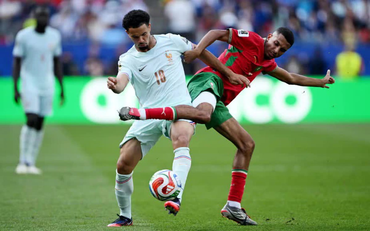 كأس العالم 2026: فازت فرنسا على المغرب 2-0، وتأهلت إلى الدور نصف النهائي.