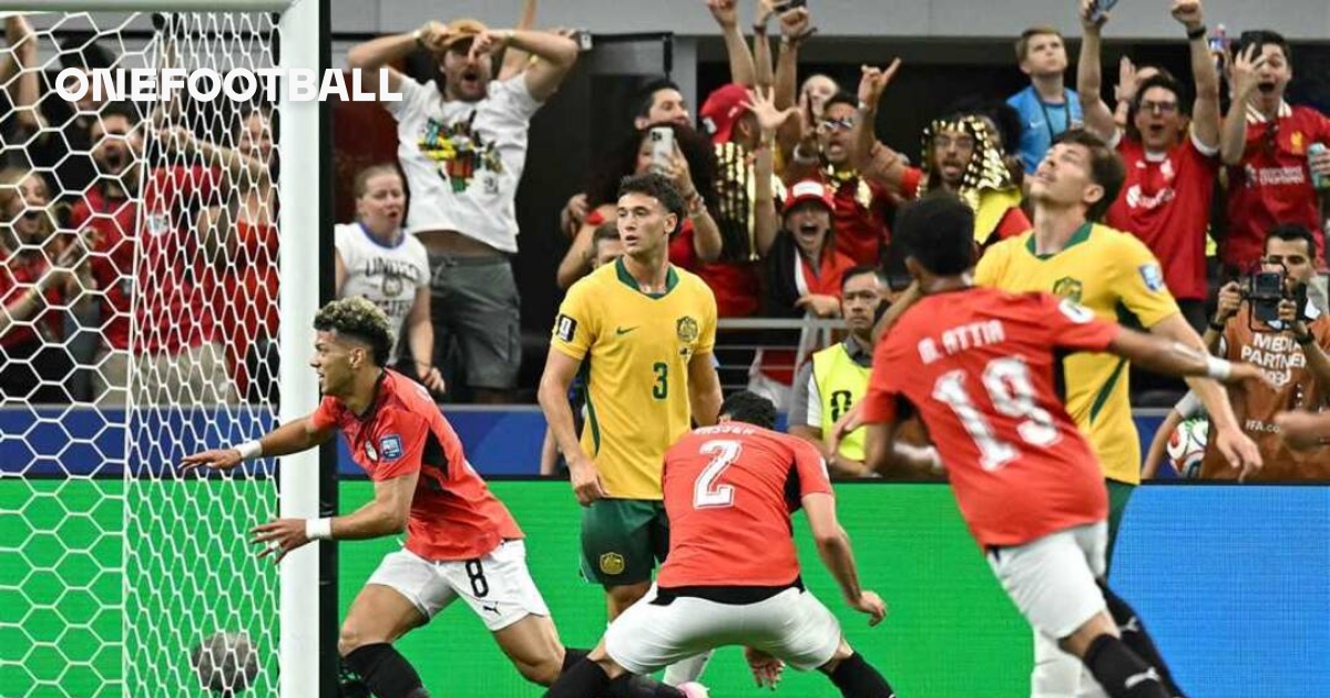 مباشر كأس العالم - مصر (1)-(0) أستراليا.. شوبير يتصدى بثبات