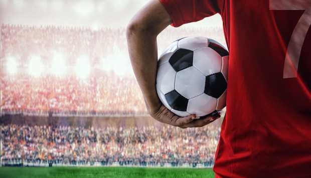 مواعيد مباريات الدوري اليوم والقنوات الناقلة
