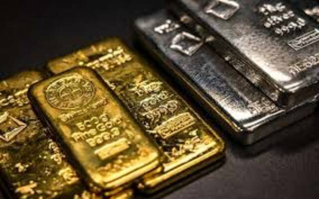 ارتفاع الذهب للجلسة الثالثة مدعوماً بهبوط الدولار وأسعار النفط
