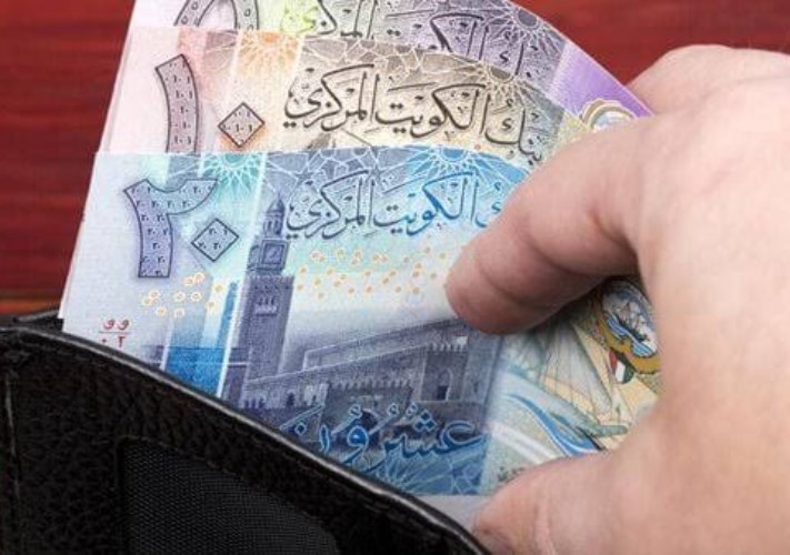 سعر الدينار الكويتي اليوم السبت 8-8-2026 أمام الجنيه في أغلب البنوك -جريدة المال