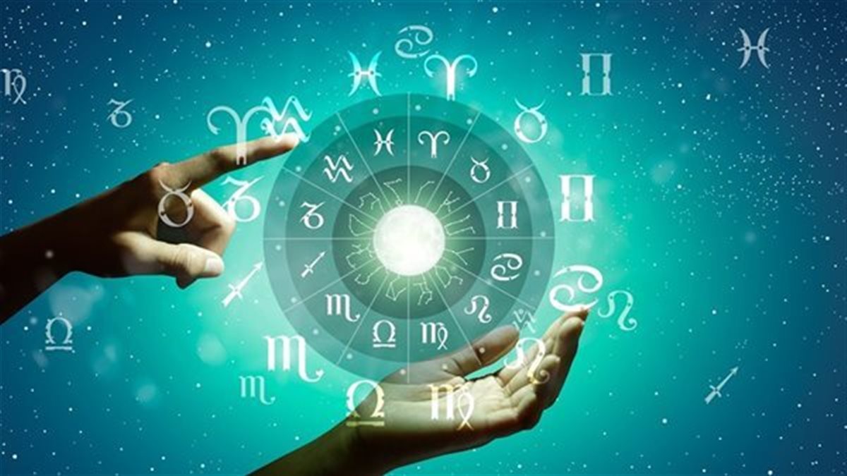 توقعات الأبراج اليوم الجمعة 21 أغسطس 2026 لجميع المواليد