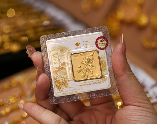 سعر الذهب اليوم 22 أغسطس يتداول بمسار تصاعدي مستمر