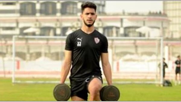 حسام أشرف يتجه لقيادة دفاع الزمالك أساسياً أمام بتروجت