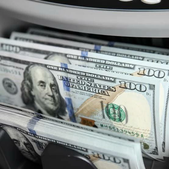 بعد تثبيت الفائدة.. سعر الدولار أمام الجنيه والعملات العربية والأجنبية الجمعة 21 أغسطس 2026