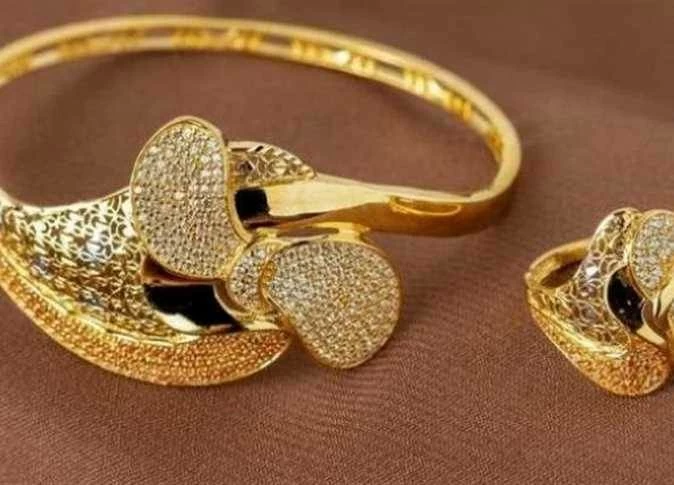 سعر الذهب اليوم السبت 22-8-2026 في الصاغة وعيار 21 بعد الانخفاض