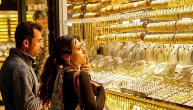 تحديث أسعار الذهب عيار 21 اليوم يتجاوز 6220 جنيها للجرام ويتجه نحو تحركات جديدة في الأسواق