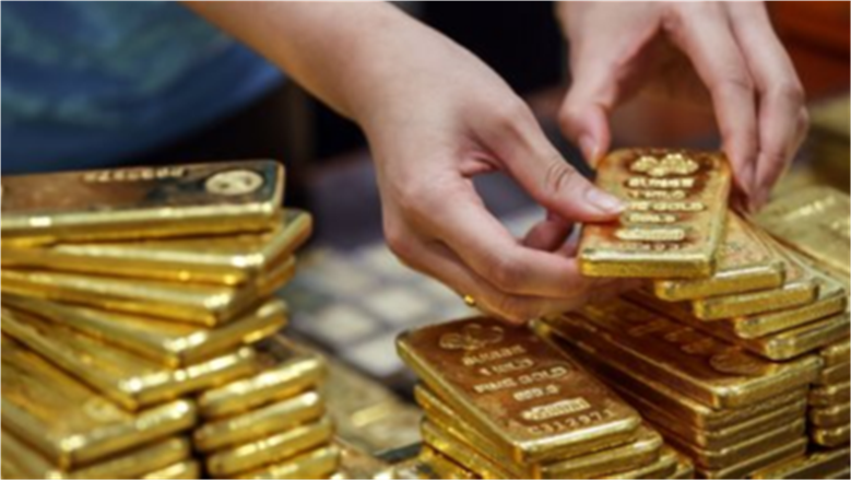 متابعة شاملة لسعر الذهب العالمي اليوم وأحدث التغيرات في قيمة المعدن النفيس بالأسواق العالمية الآن