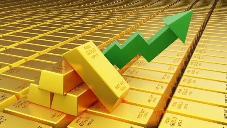 هل يتوقع أن يصل سعر الذهب إلى 5000 دولار بحلول نهاية عام 2026