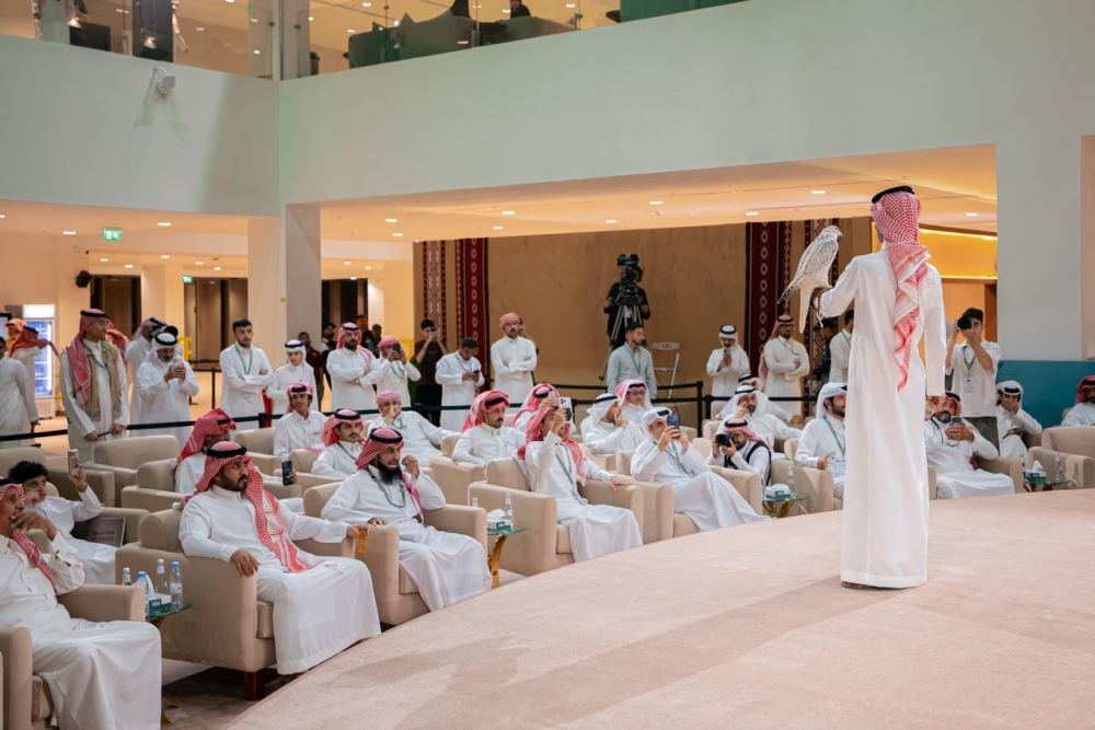 مزاد الرياض الدولي يبيع 5 صقور في ليلته الخامسة وسط حضور لافت