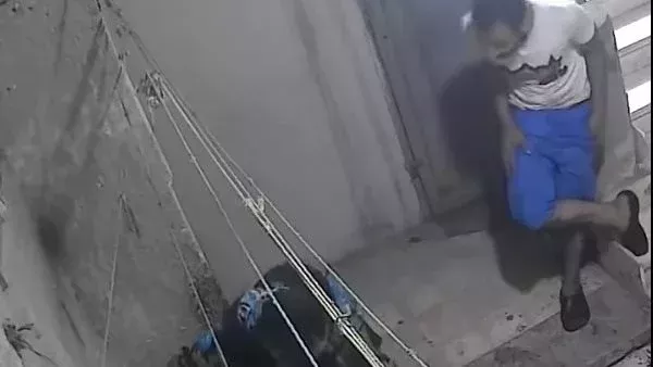 القبض على ابن سيدة مسنة بدار السلام بعد طردها من منزلها