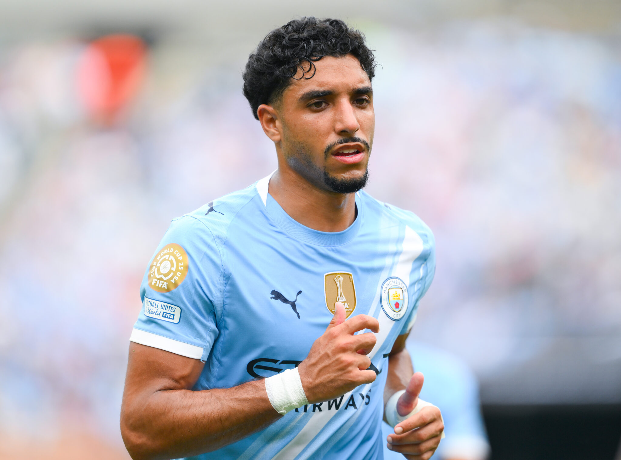 القناة المجانية الناقلة لمباراة مانشستر سيتي وأتلتيكو مدريد الودية بمشاركة عمر مرموش