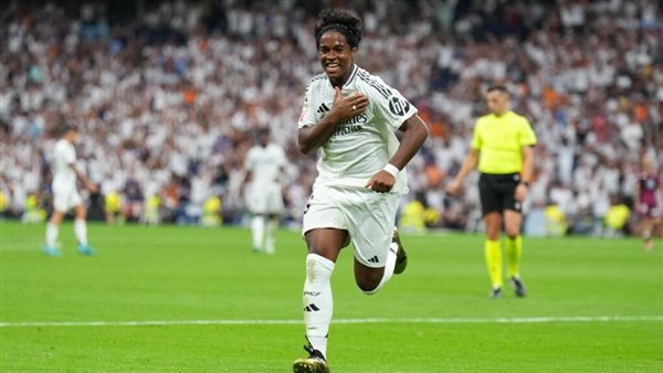 أستون فيلا يخطط لضم مهاجم ريال مدريد
