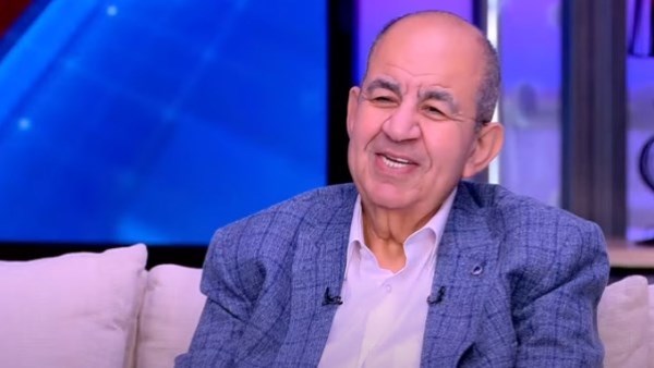 محمد التاجي ينفي إجراء عملية جراحية فى العمود الفقري.. خاص