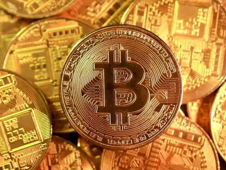 سعر بيتكوين اليوم الخميس 6 أغسطس 2026
