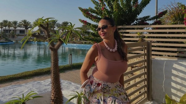 داليا البحيري تشارك جمهورها صورا من عطلتها الصيفية