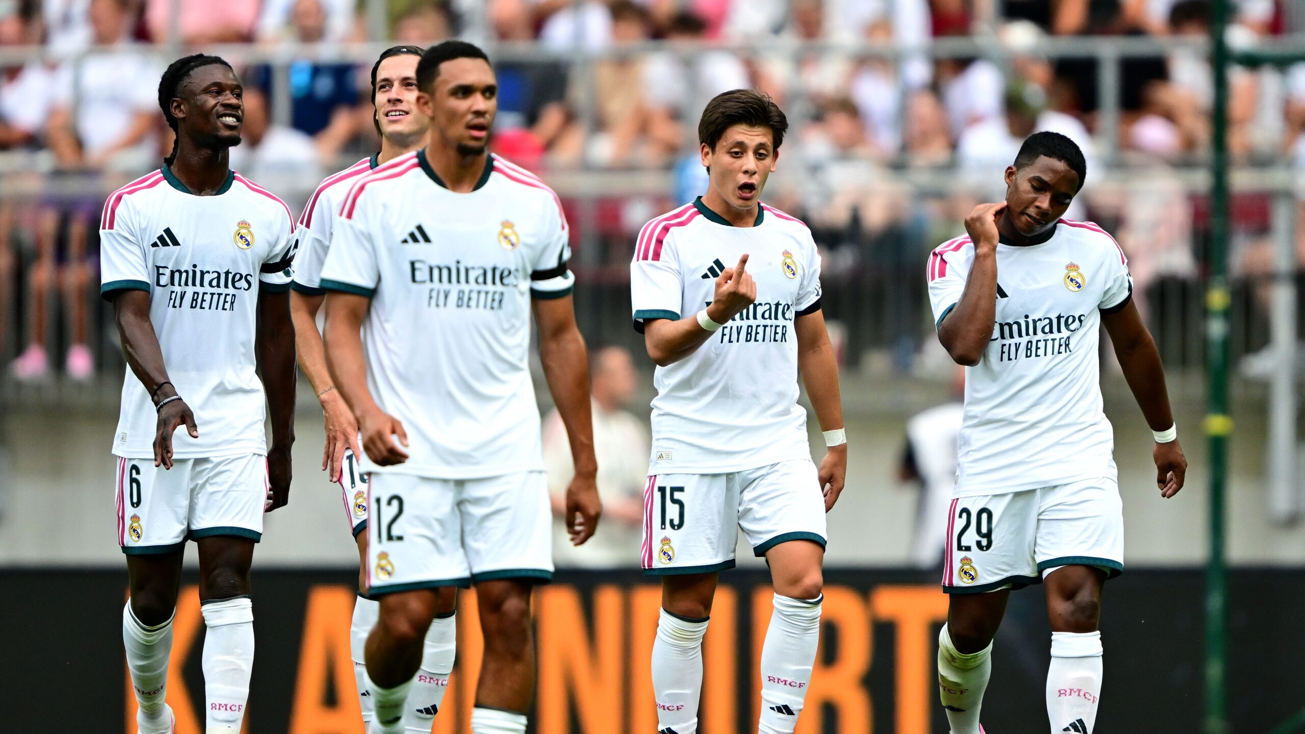 القنوات الناقلة لمباراة ريال مدريد وفرينكفاروزي الودية وكيفية مشاهدتها بث مباشر