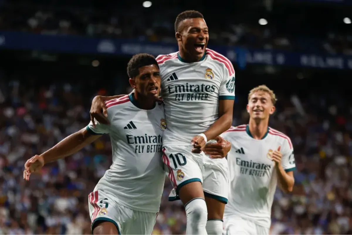 موعد مباراة ريال مدريد وريال سوسيداد اليوم والقنوات الناقلة في الدوري الإسباني
القنوات الناقلة وموعد مباراة ريال مدريد وريال سوسيداد اليوم في الدوري الإسباني
تعرف على موعد مباراة ريال مدريد وريال سوسيداد اليوم والقنوات الناقلة في الليجا الإسبانية