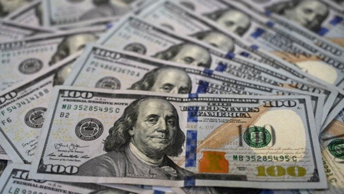 تطورات سعر الدولار اليوم في البنوك والصرافة عقب قرار البنك المركزي تثبيت أسعار الفائدة بمصر