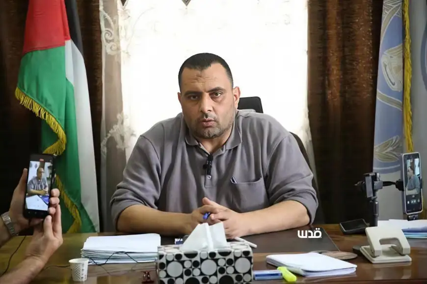 غارة إسرائيلية تغتال مدير شرطة غزة في شارع الرشيد