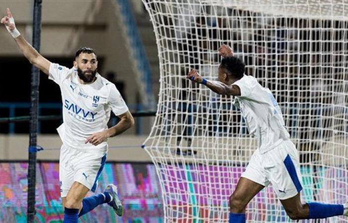 الهلال يتقدم على الفيحاء بهدف في الشوط الأول من مواجهة الدوري السعودي