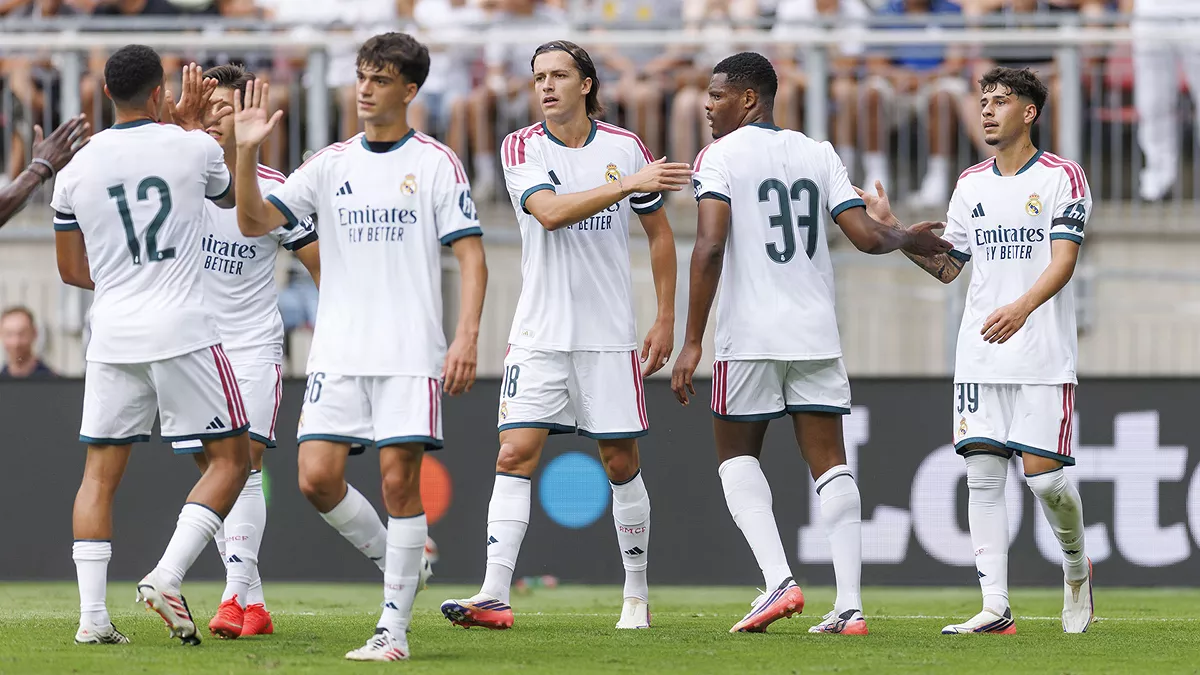 مورينيو يستقر على قائمة ريال مدريد لمواجهة فرينكفاروزي