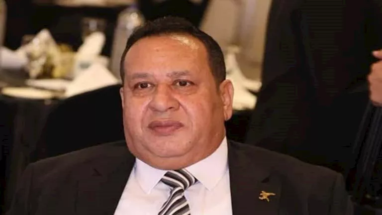 تفاصيل تحقيقات النيابة في واقعة حيازة صبري نخنوخ لقطع أثرية بمنزله