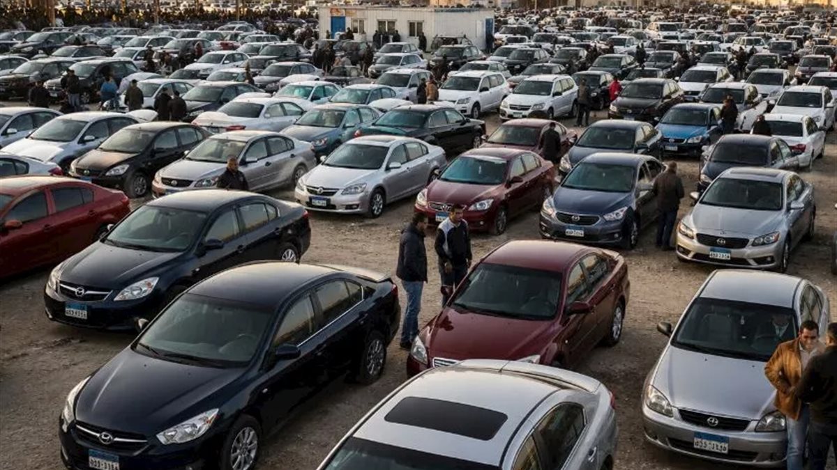 مصر تستهدف رفع المكون المحلي لصناعة السيارات إلى 40% بحلول 2030