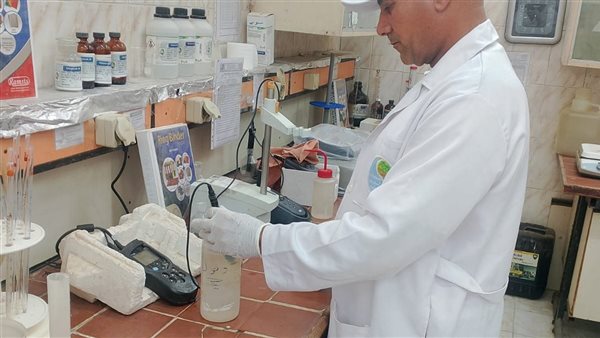 مياه الفيوم تسحب 36 ألفاً و700 عينة لضمان سلامة مياه الشرب