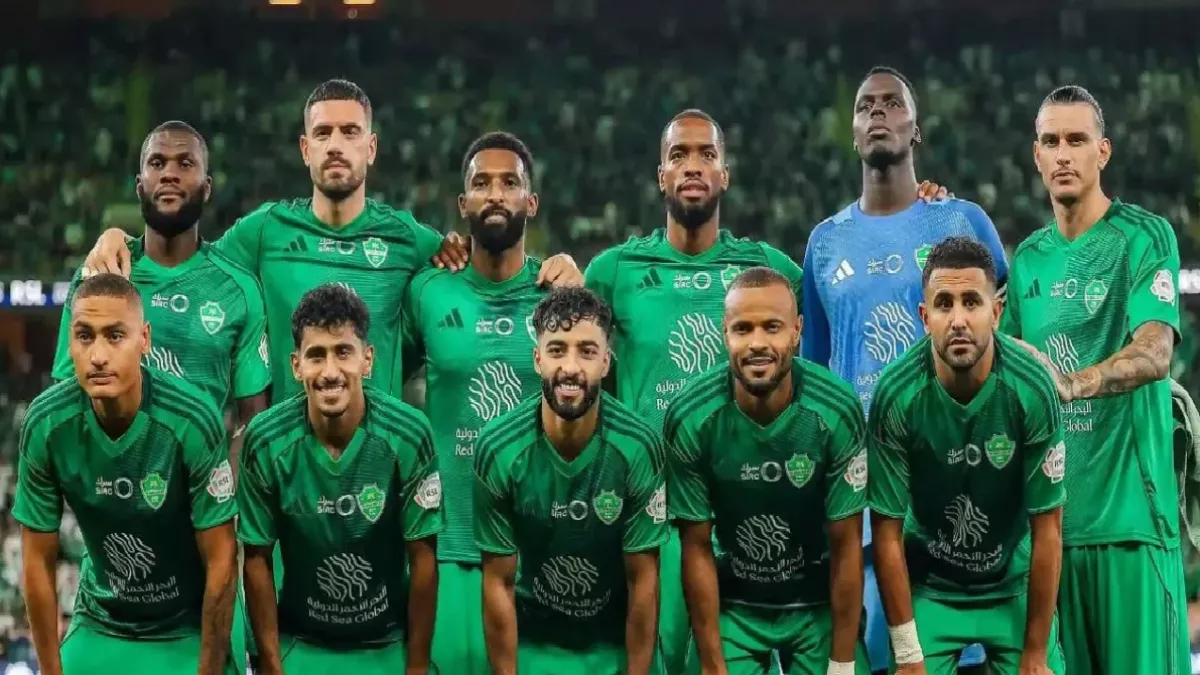 تشكيل الأهلي الرسمي أمام الهلال في دوري روشن